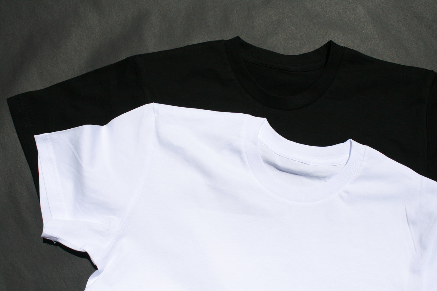 Metallic silver monogram card graphic T-shirt’s